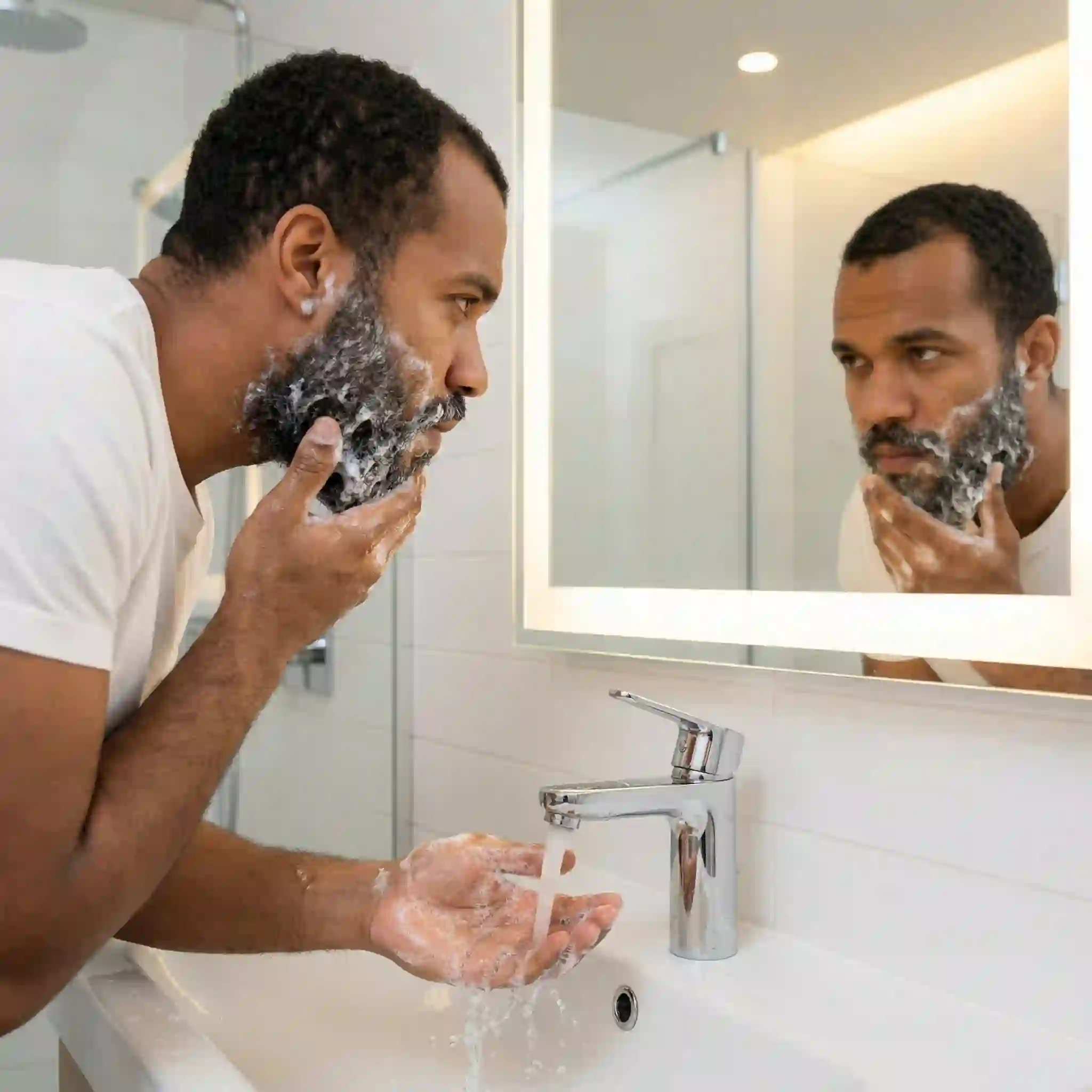 Before applying your beard liner tool, it is essential to wash your facial hair with a quality shampoo and towel dry it completely, as a clean and dry beard allows for the cleanest cut.