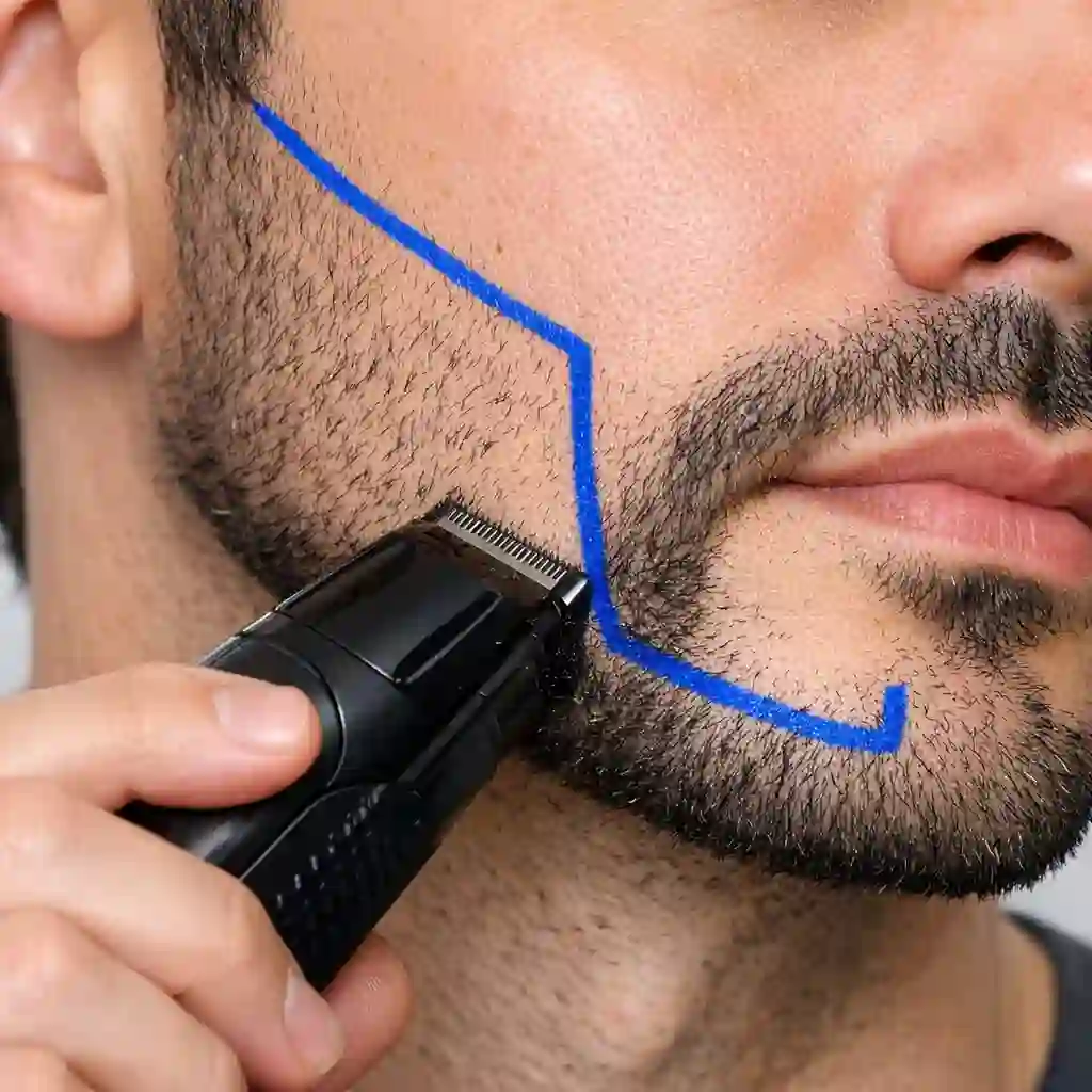 Handling the transition area between the jawline and the goatee requires patience and a steady hand while you are following the steps on how to shave for a goatee correctly.